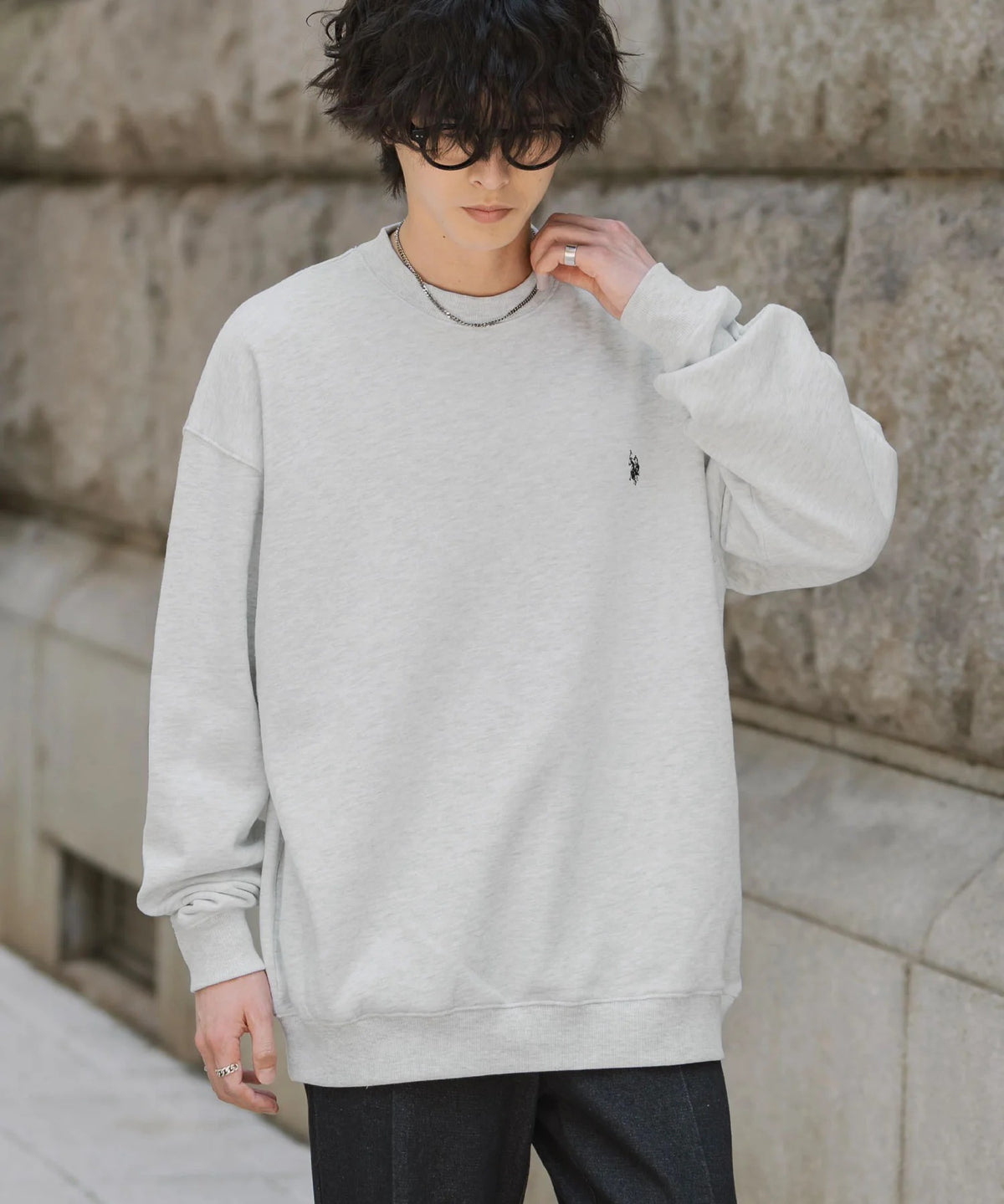 U.S. POLO ASSN. / 寬鬆刷毛刺繡 圓領衫（日本聯名限定）