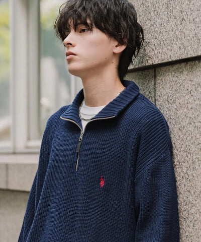 U.S. POLO ASSN.  / 寬鬆畦編刺繡 半拉鍊針織衫（日本聯名限定）