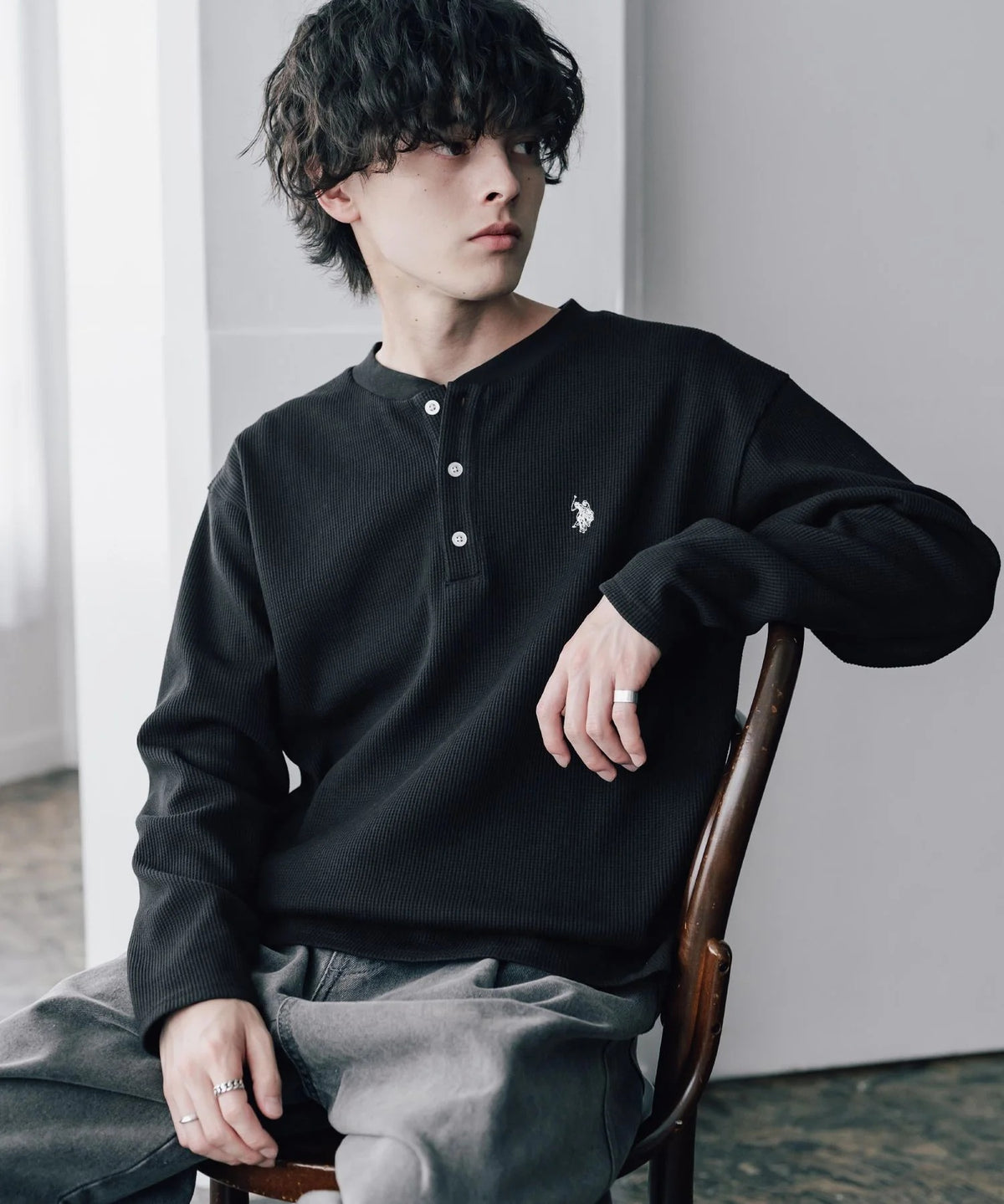 U.S. POLO ASSN. / 刺繡格紋 亨利領長袖T恤（日本聯名限定）