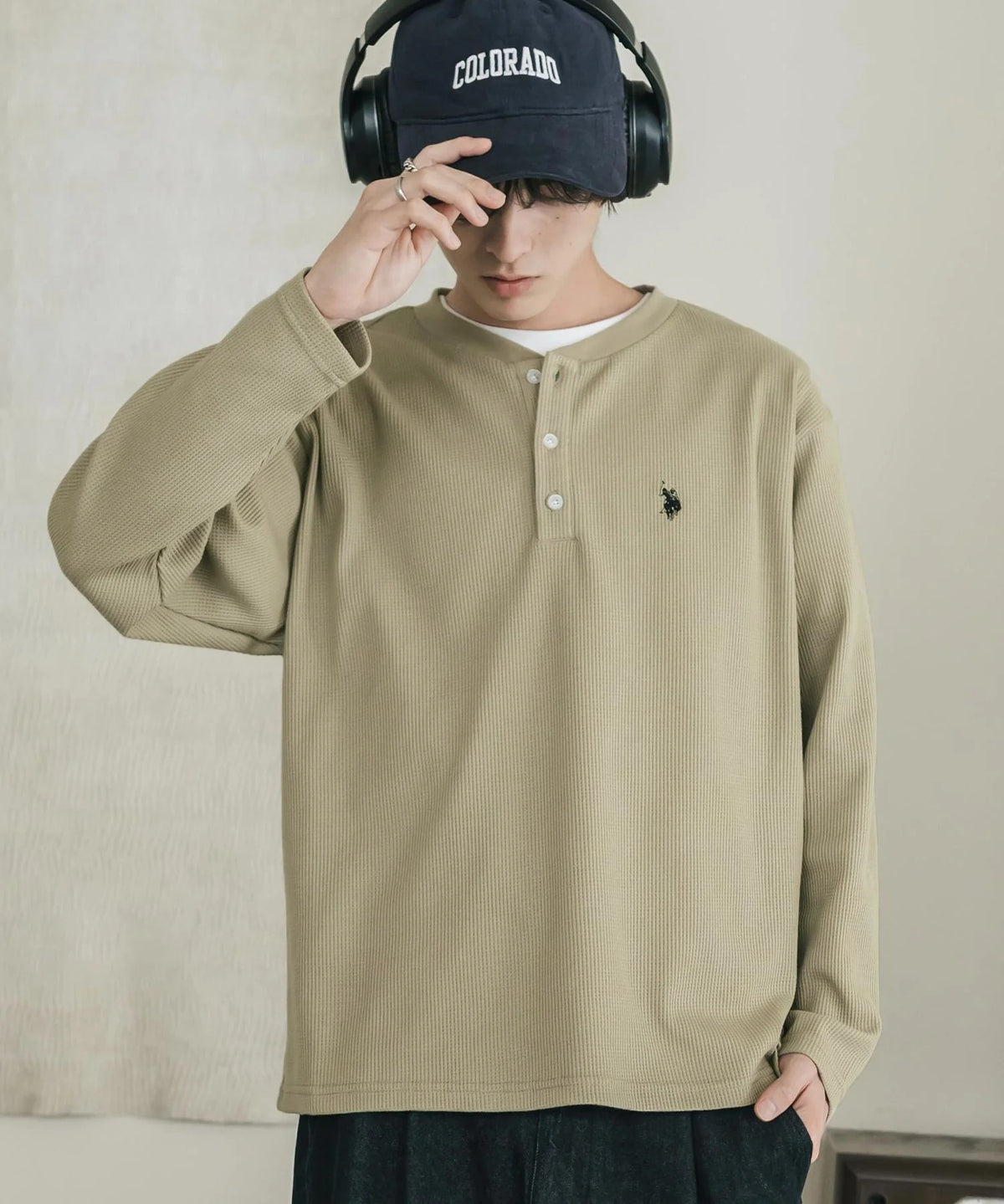U.S. POLO ASSN. / 刺繡格紋 亨利領長袖T恤（日本聯名限定）