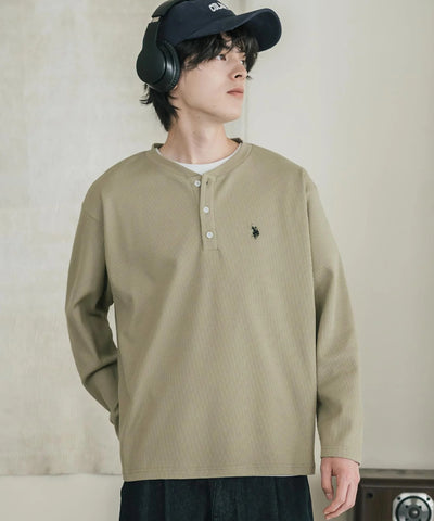 U.S. POLO ASSN. / 刺繡格紋 亨利領長袖T恤（日本聯名限定）