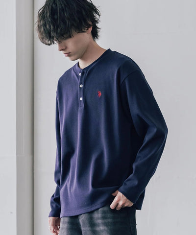 U.S. POLO ASSN. / 刺繡格紋 亨利領長袖T恤（日本聯名限定）