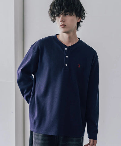 U.S. POLO ASSN. / 刺繡格紋 亨利領長袖T恤（日本聯名限定）