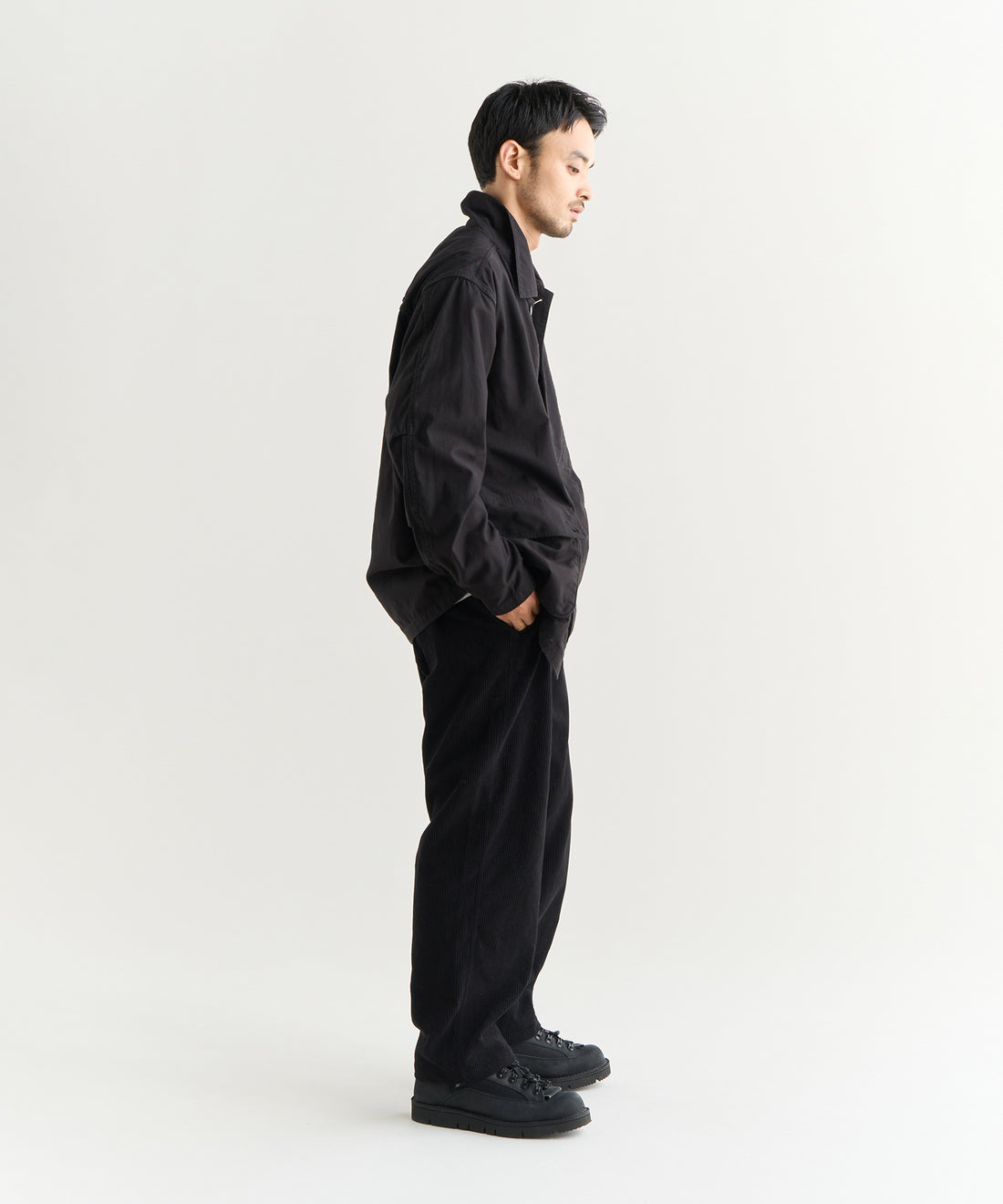 NANGA BACK SATIN COVERALL / 機能寬版工裝外套