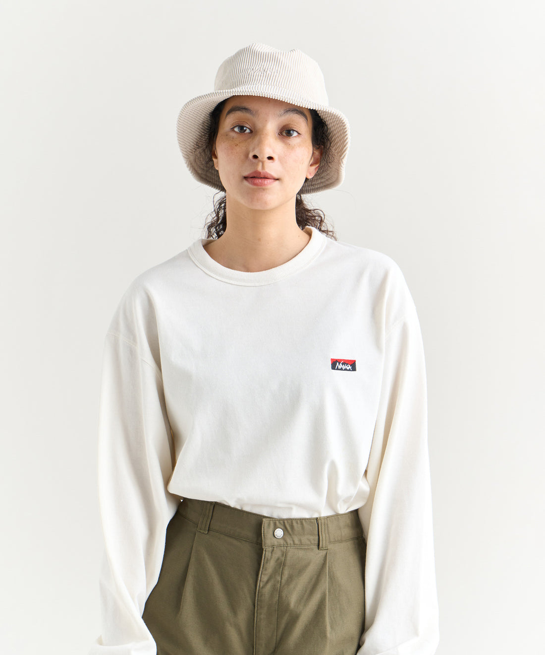 NANGA ECO HYBRID BOX LOGO EMBROIDERY L/S TEE(UNISEX) / 刺繡長袖T恤