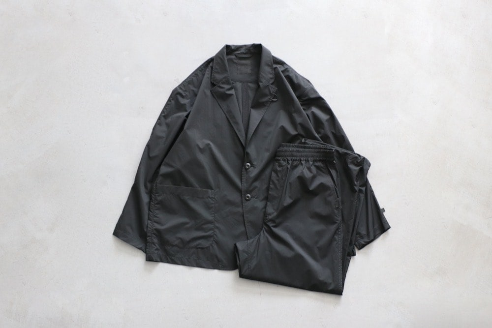 DAIWA PIER39 TECH EASY SHORTS TWILL / 雙褶尼龍休閒短褲