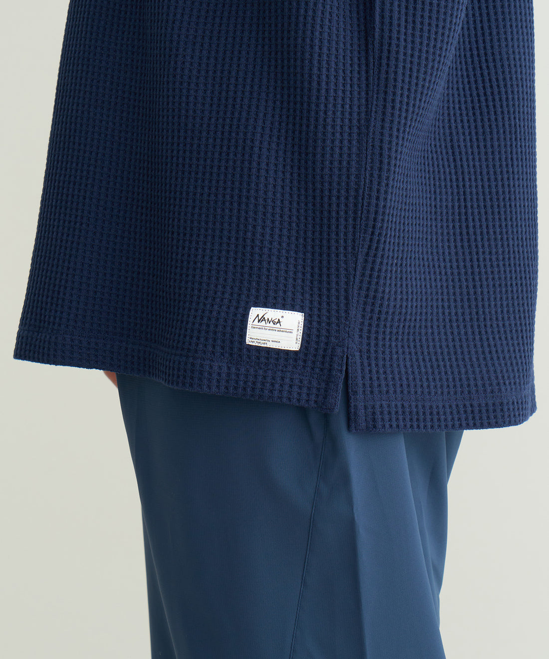 NANGA Eco Hybrid Waffle Loose Fit Tee (Unisex) / 華夫格 短袖T恤