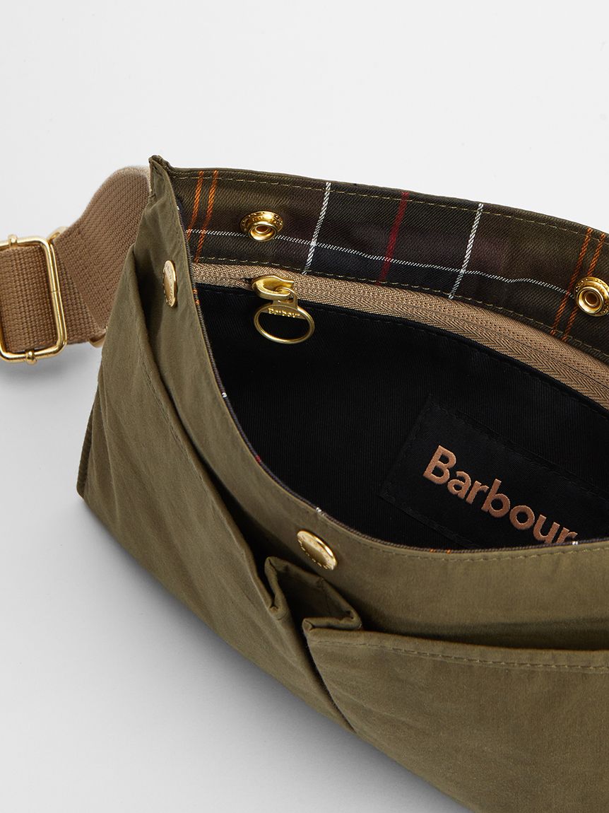 Barbour TRANSPORT  / 斜背小包