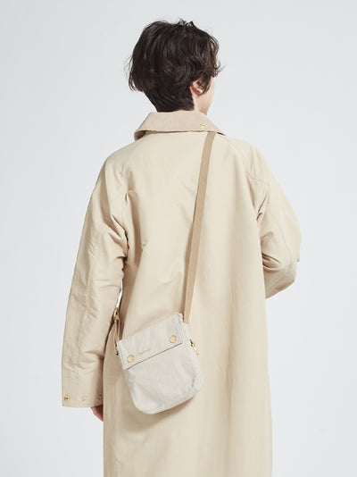 BARBOUR / 多功能極簡設計 TRANSPORT 斜背包