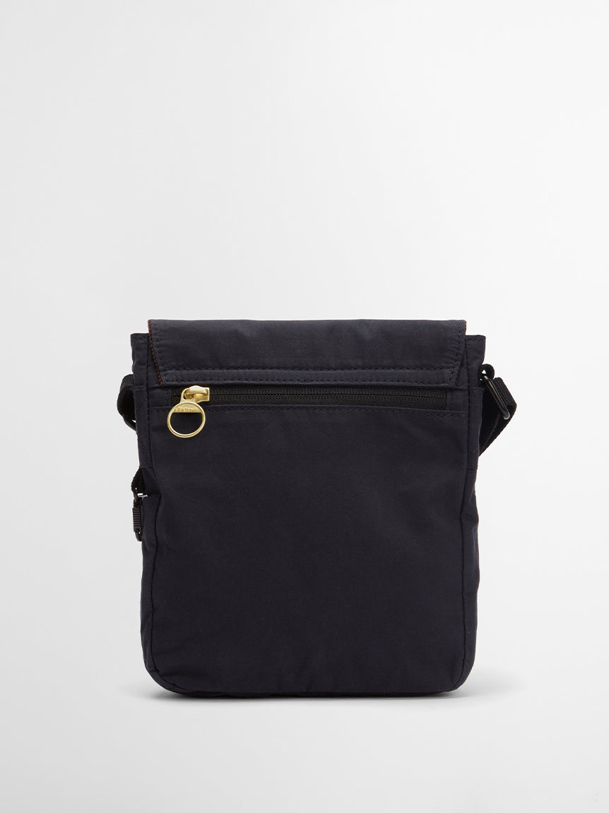 BARBOUR / 多功能極簡設計 TRANSPORT 斜背包
