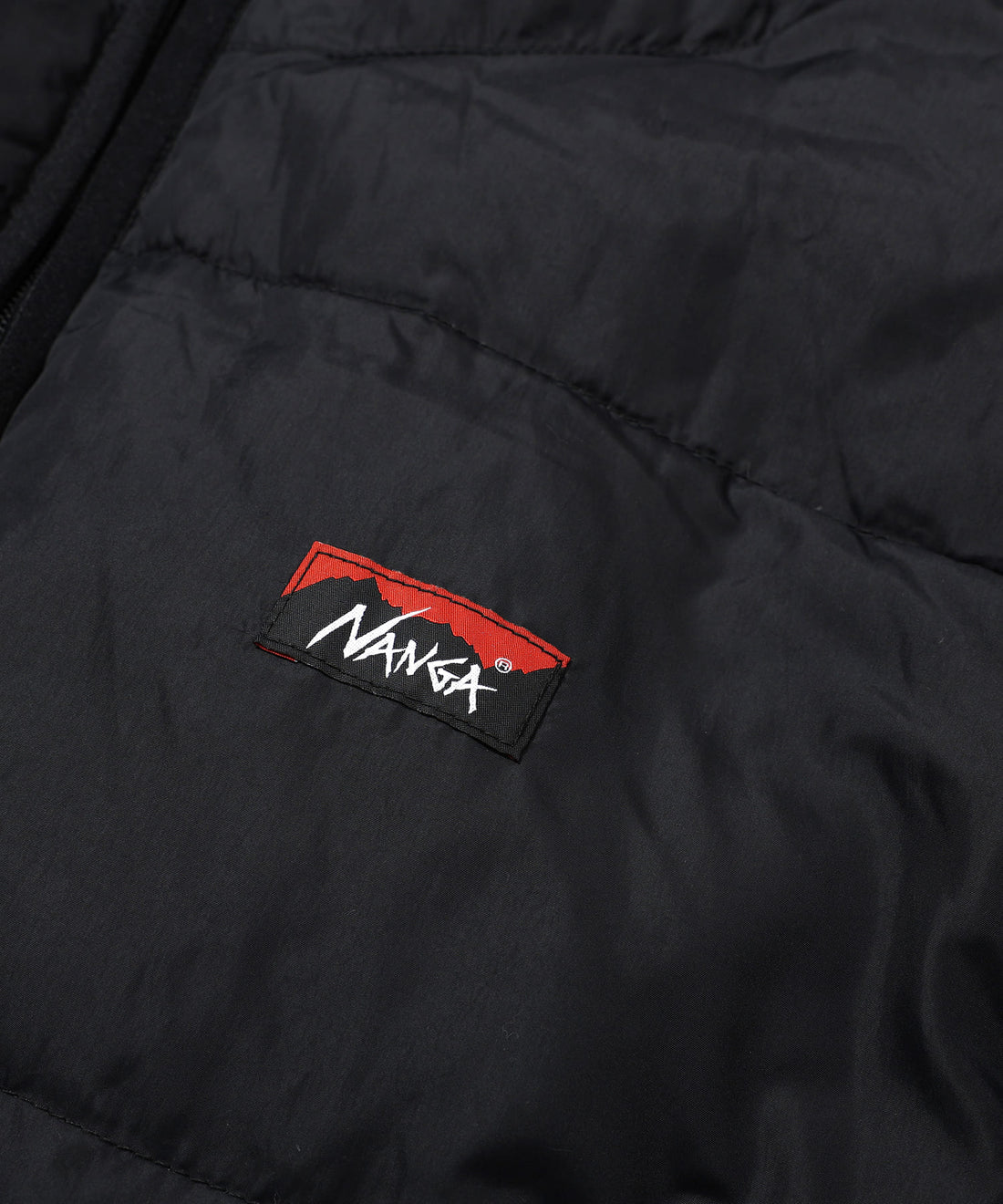 NANGA PLAYLAND DOWN JACKET / 輕量連帽羽絨外套