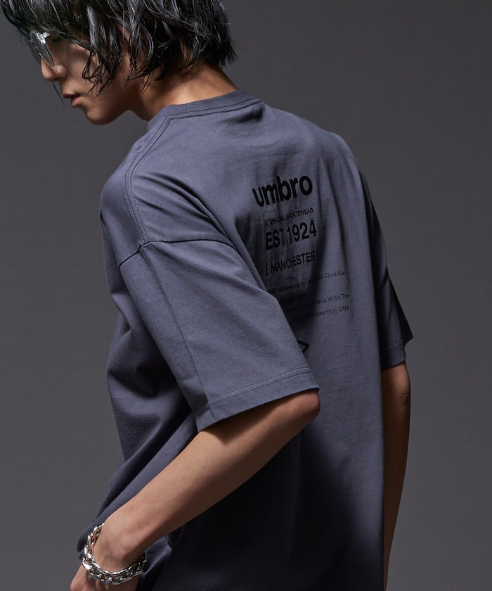 UMBRO / 別注復古標誌印花短袖T恤