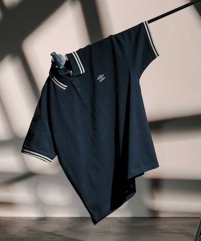UMBRO / 別注刺繡徽標短袖 POLO 衫