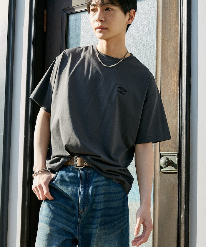 UMBRO / 吸水速乾 刺繡標誌 短袖T恤