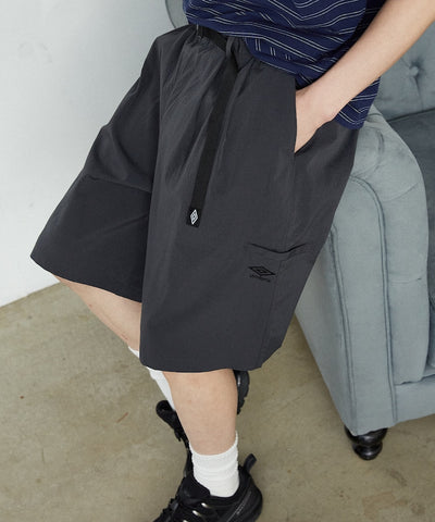 UMBRO / 打褶短褲