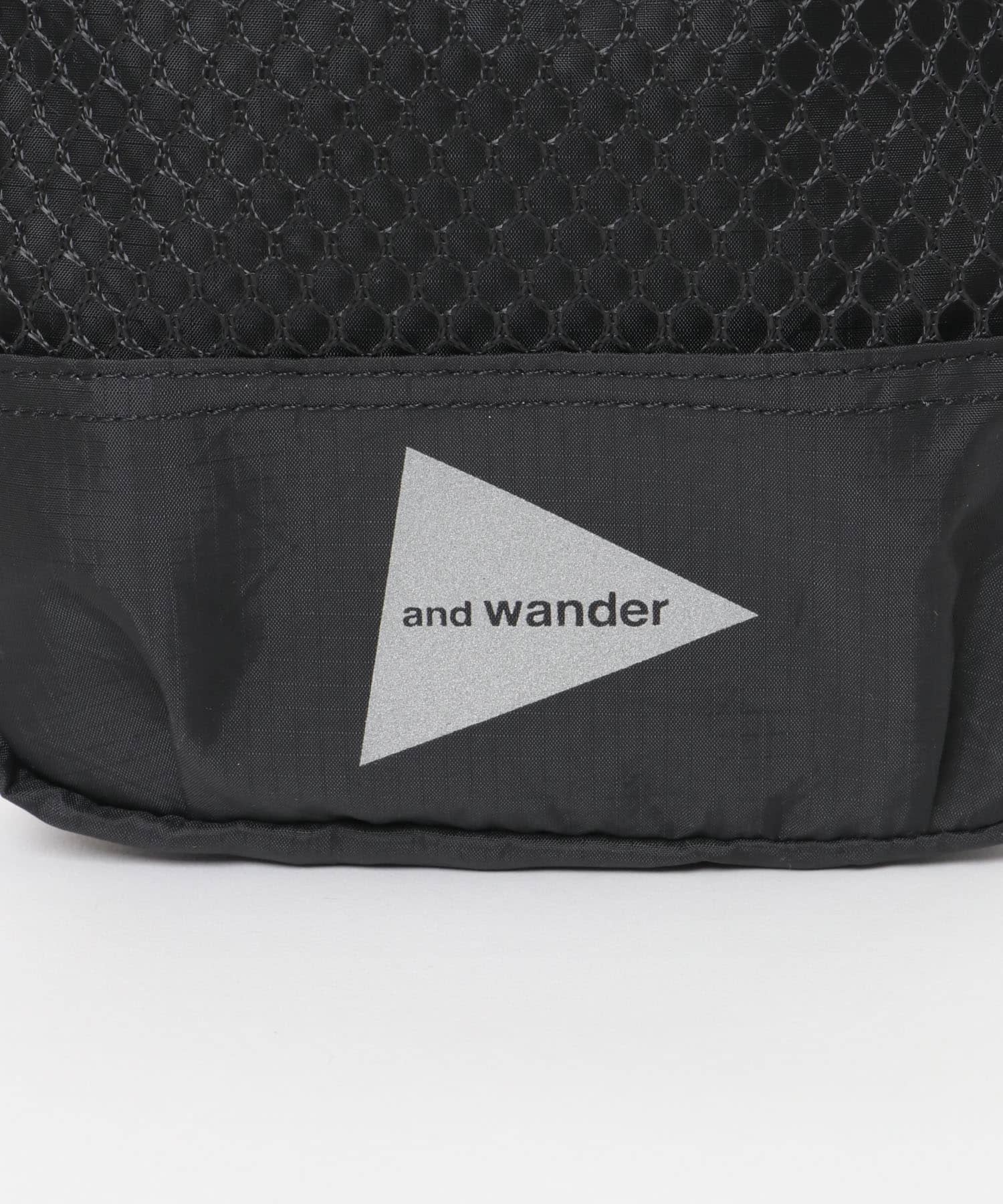 and wander　ECOPAK sholder pouch / 側背包
