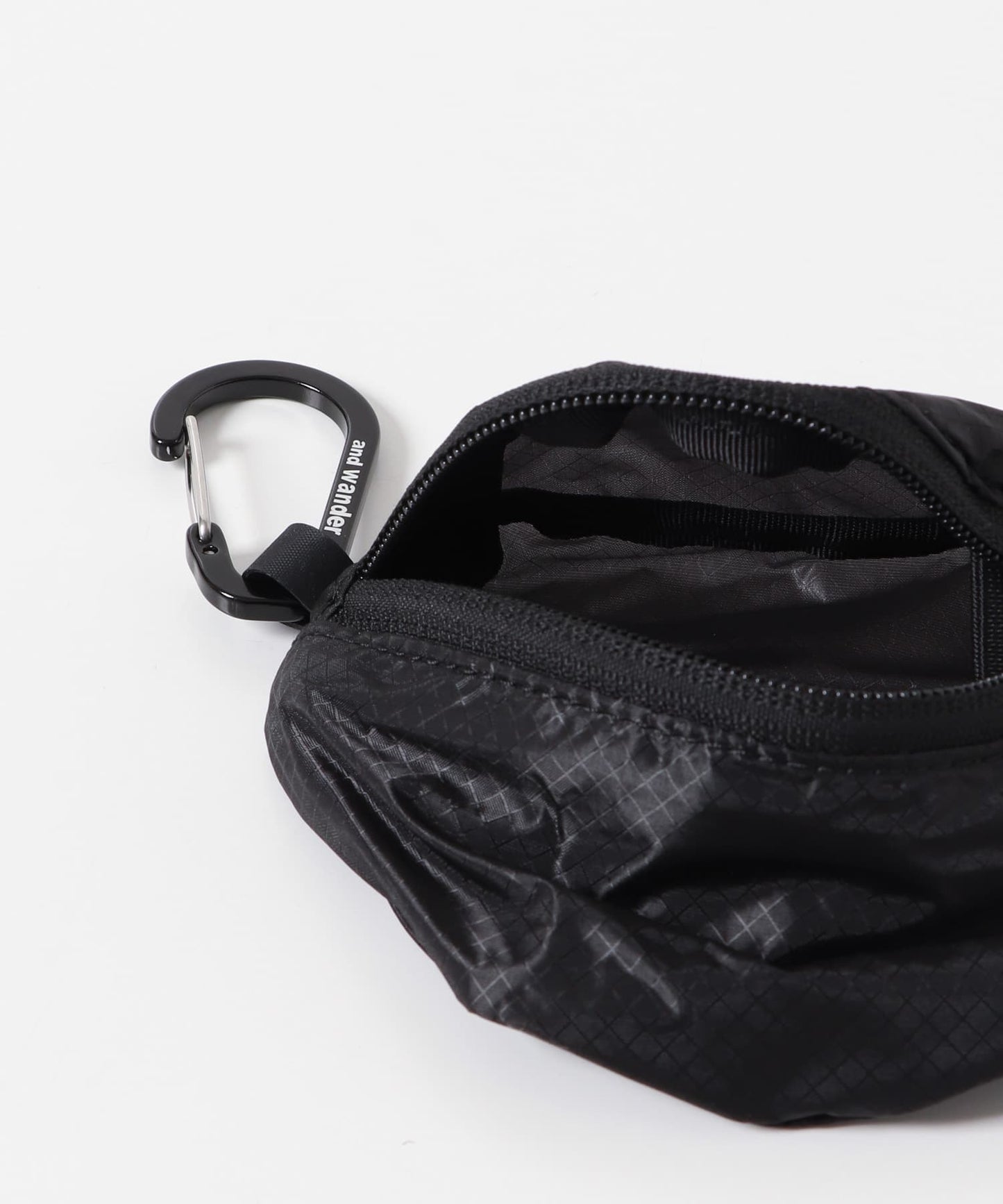 and wander　sil mini pouch / 零錢小包