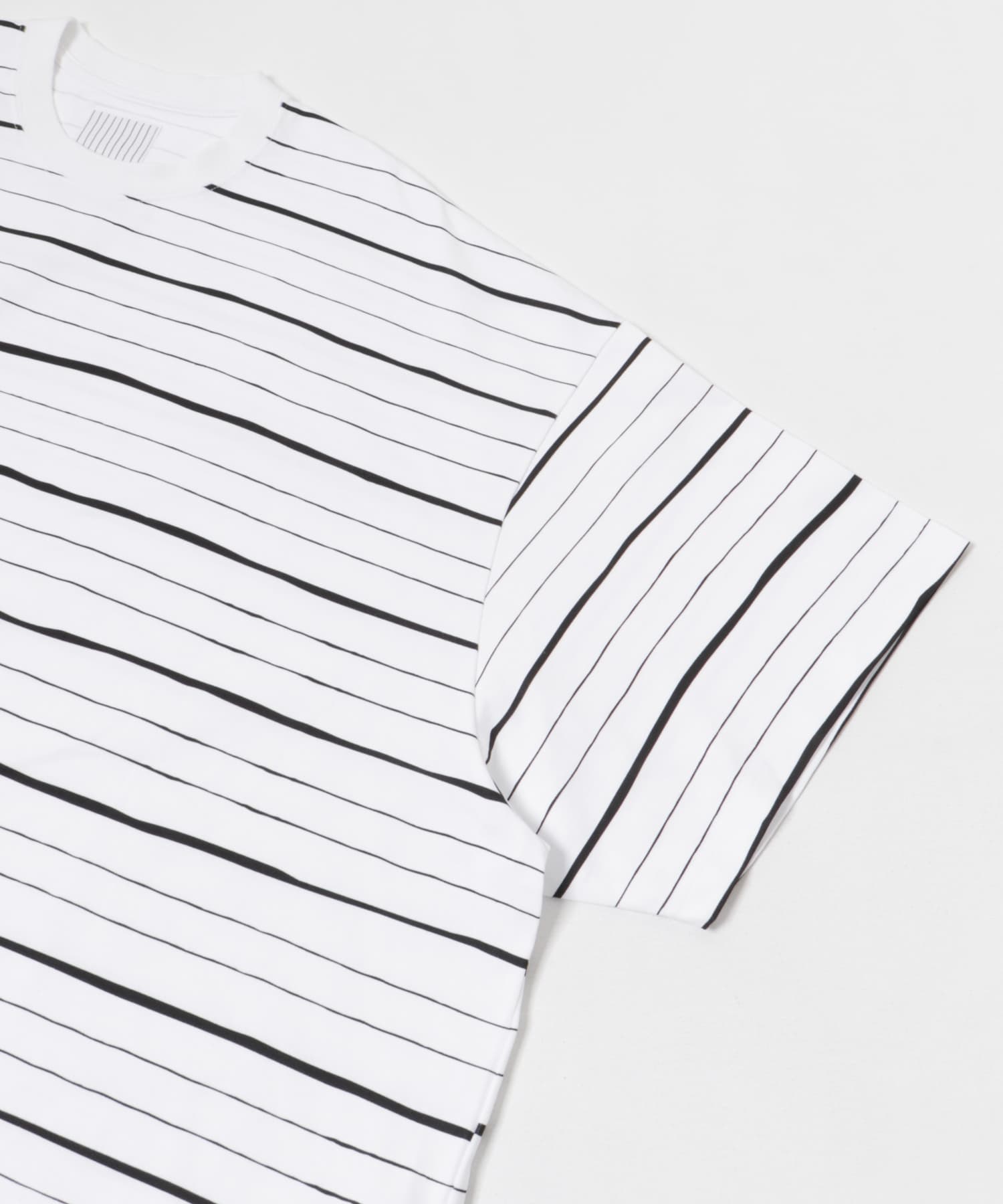 SFC　SUPER BIG MIX SIDE STRIPES SS TEE / 條紋短袖T恤
