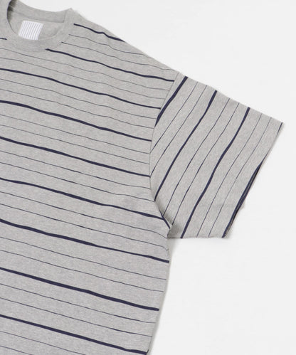 SFC　SUPER BIG MIX SIDE STRIPES SS TEE / 條紋短袖T恤