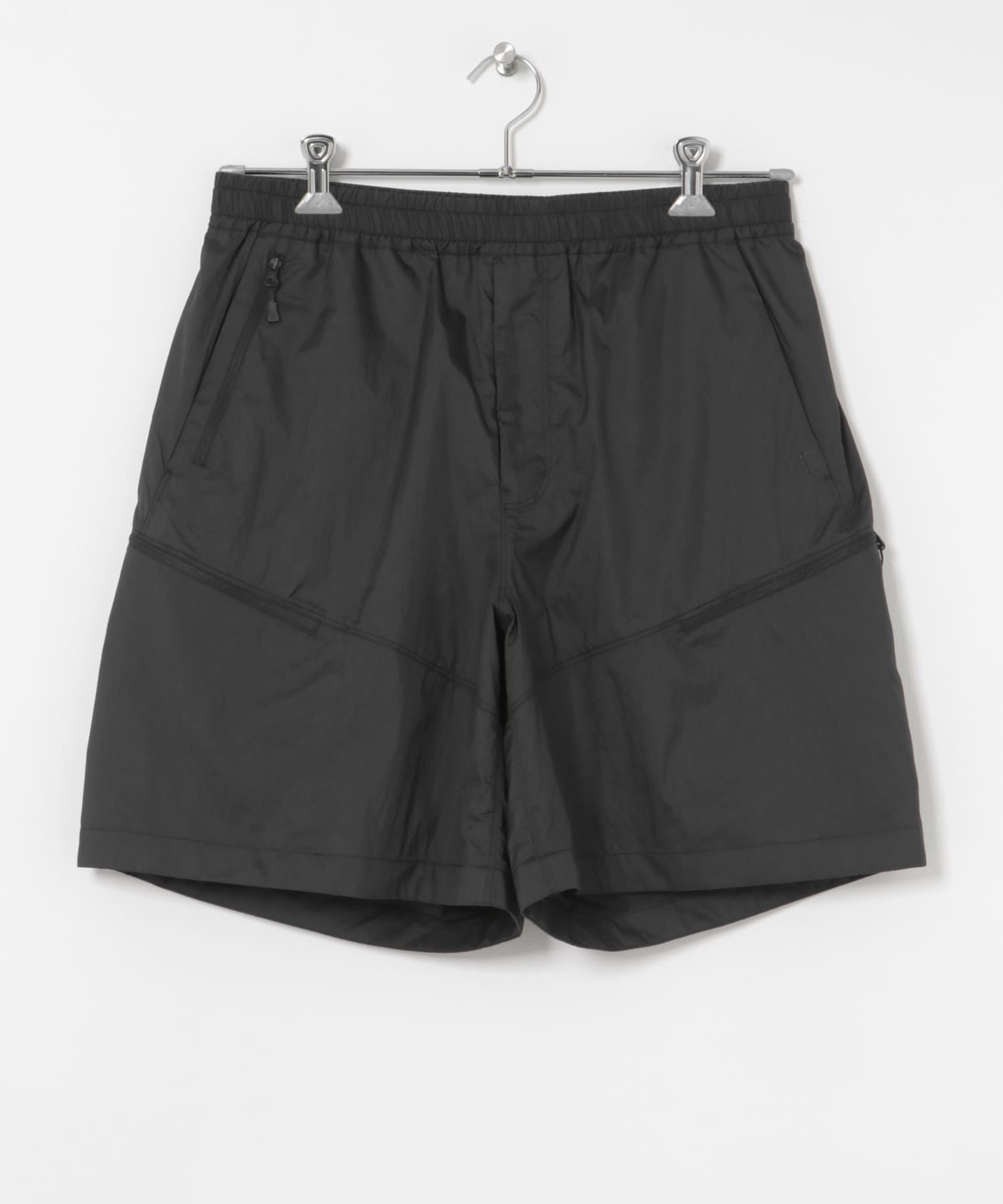 DAIWA PIER39　TECH WIND SHELL SHORTS / 機能短褲