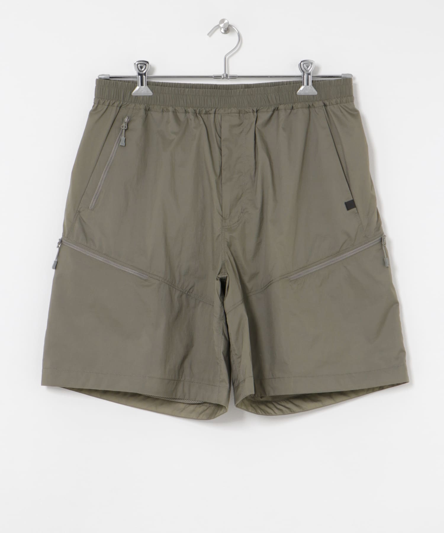 DAIWA PIER39　TECH WIND SHELL SHORTS / 機能短褲