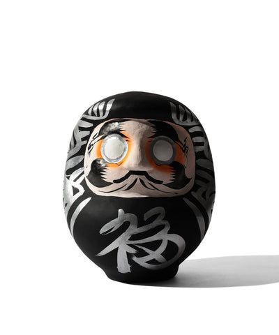 白河だるま總本舗 × BEAMS JAPAN / 墨黑鬍鬚文字達摩 25cm（日本聯名限定）