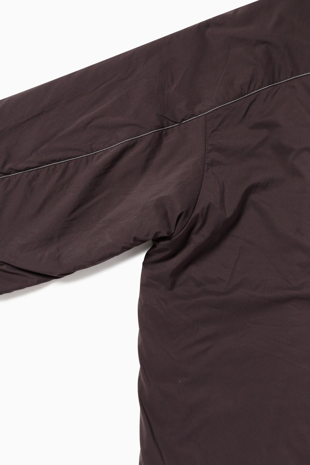 and wander alpha AIR collarless jacket / 無領輕量保溫外套