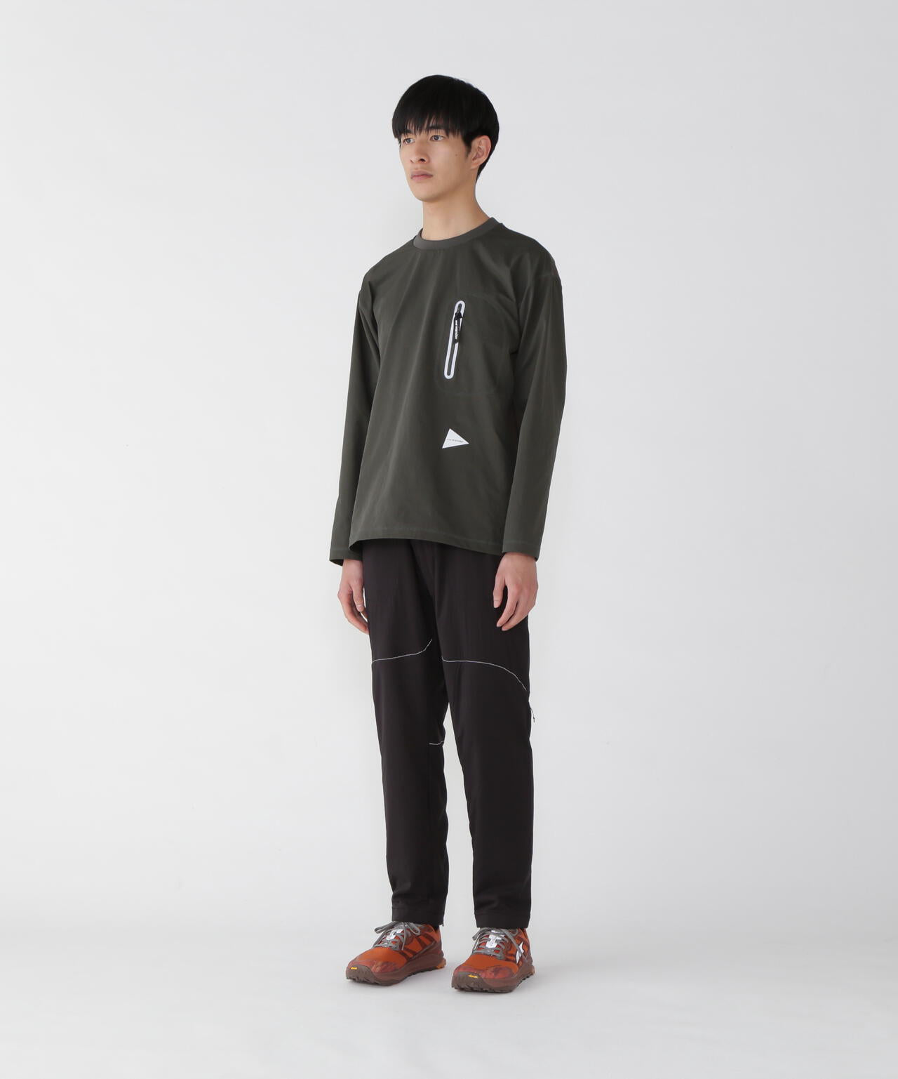 and wander hybrid warm pocket LS T / 保暖機能口袋長袖T恤