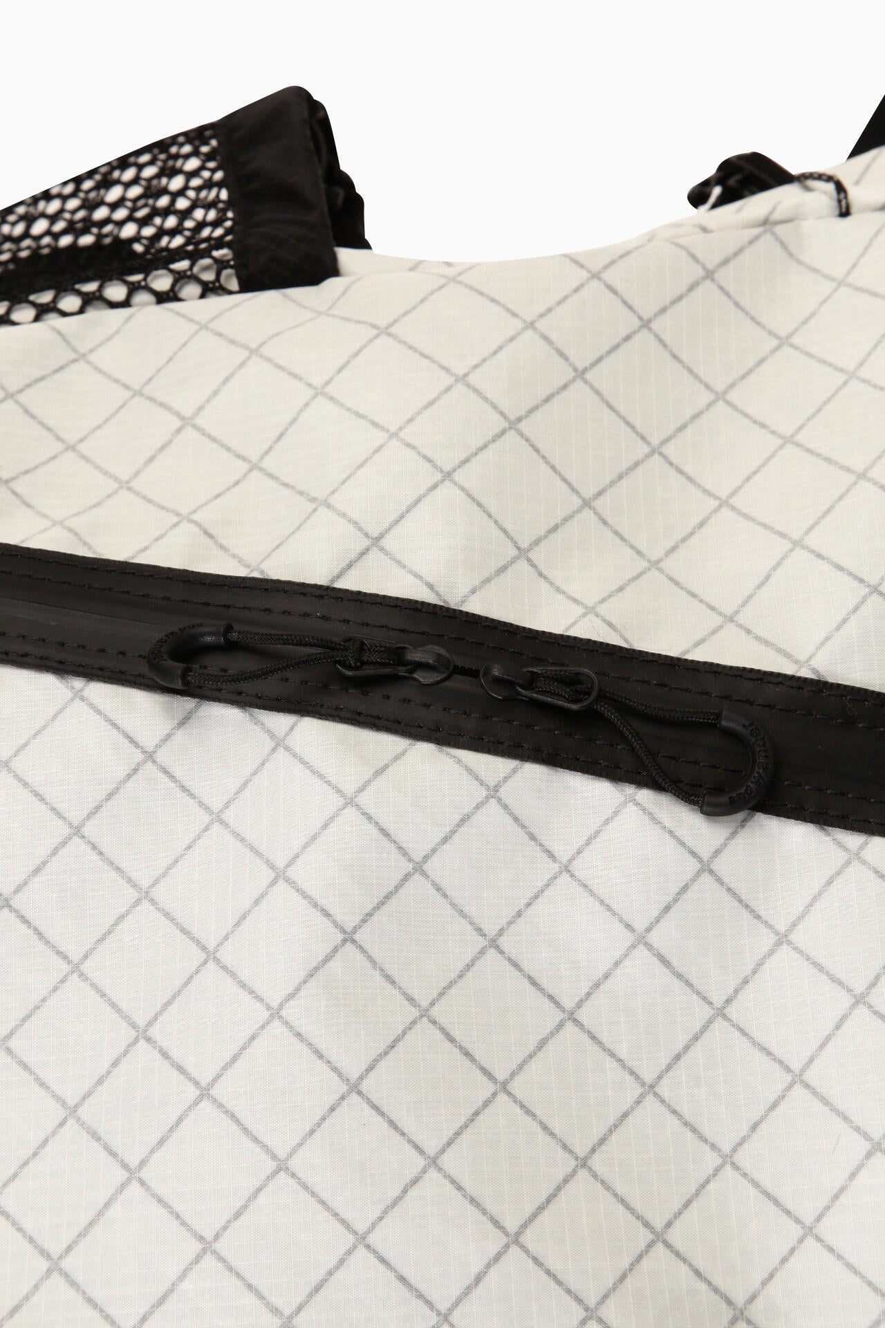 and wander ECOPAK 18L / 防水結構輕量背包