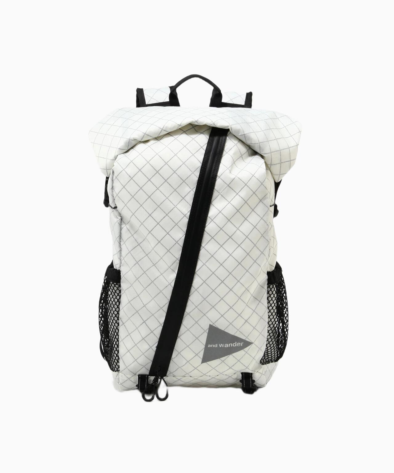 and wander ECOPAK 18L / 防水結構輕量背包