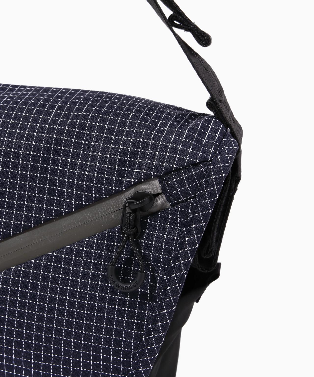 and wander ocean rip messenger bag / 側背包