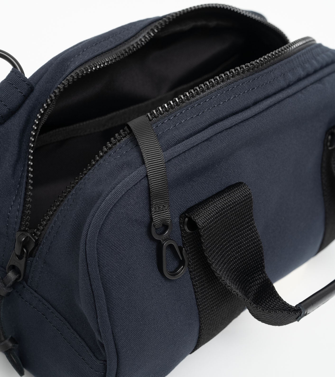 THE NORTH FACE PURPLE LABEL Field Demi Duffle Bag / 圓筒包