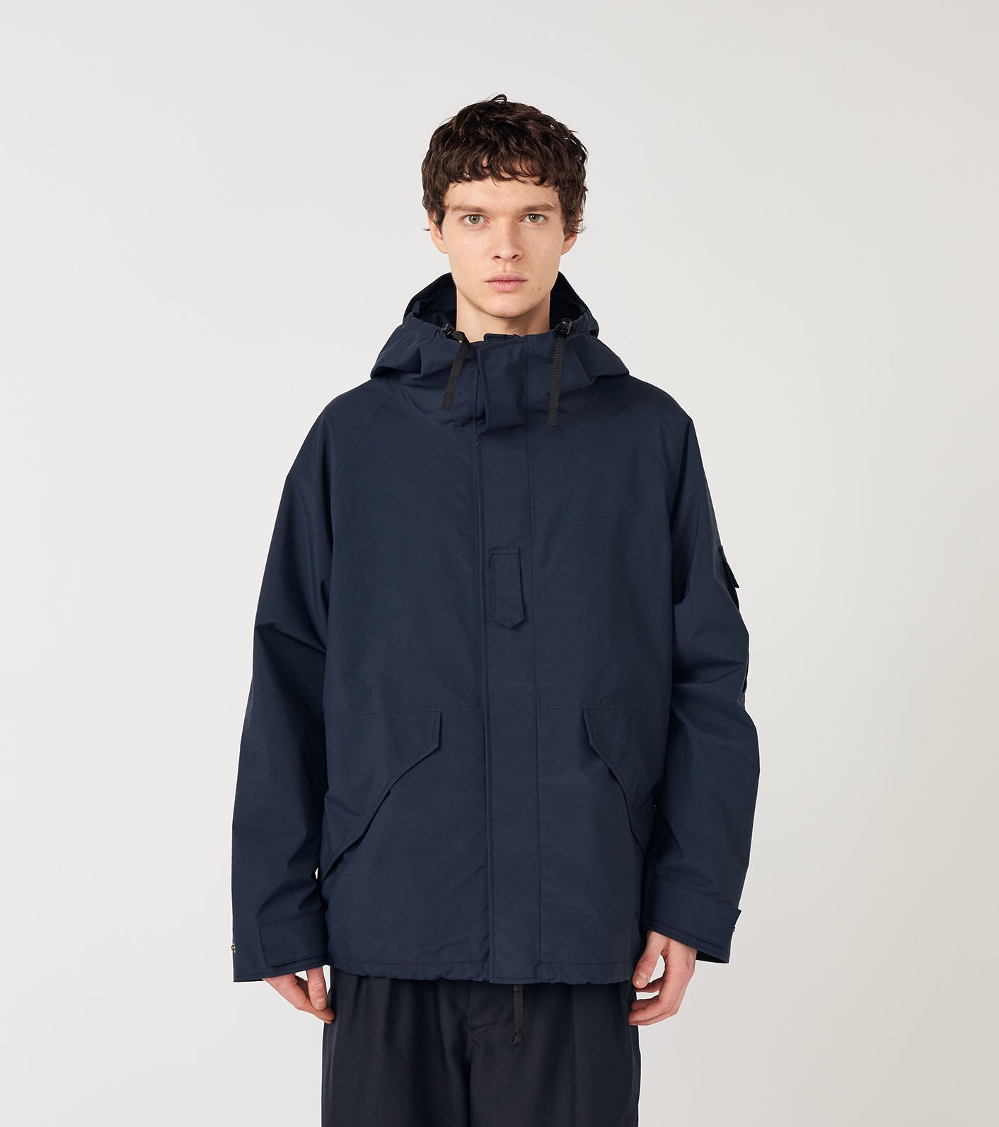 nanamica 2L NYLON GORE-TEX Cruiser Jacket / 2L 尼龍 GORE-TEX 防水巡航外套