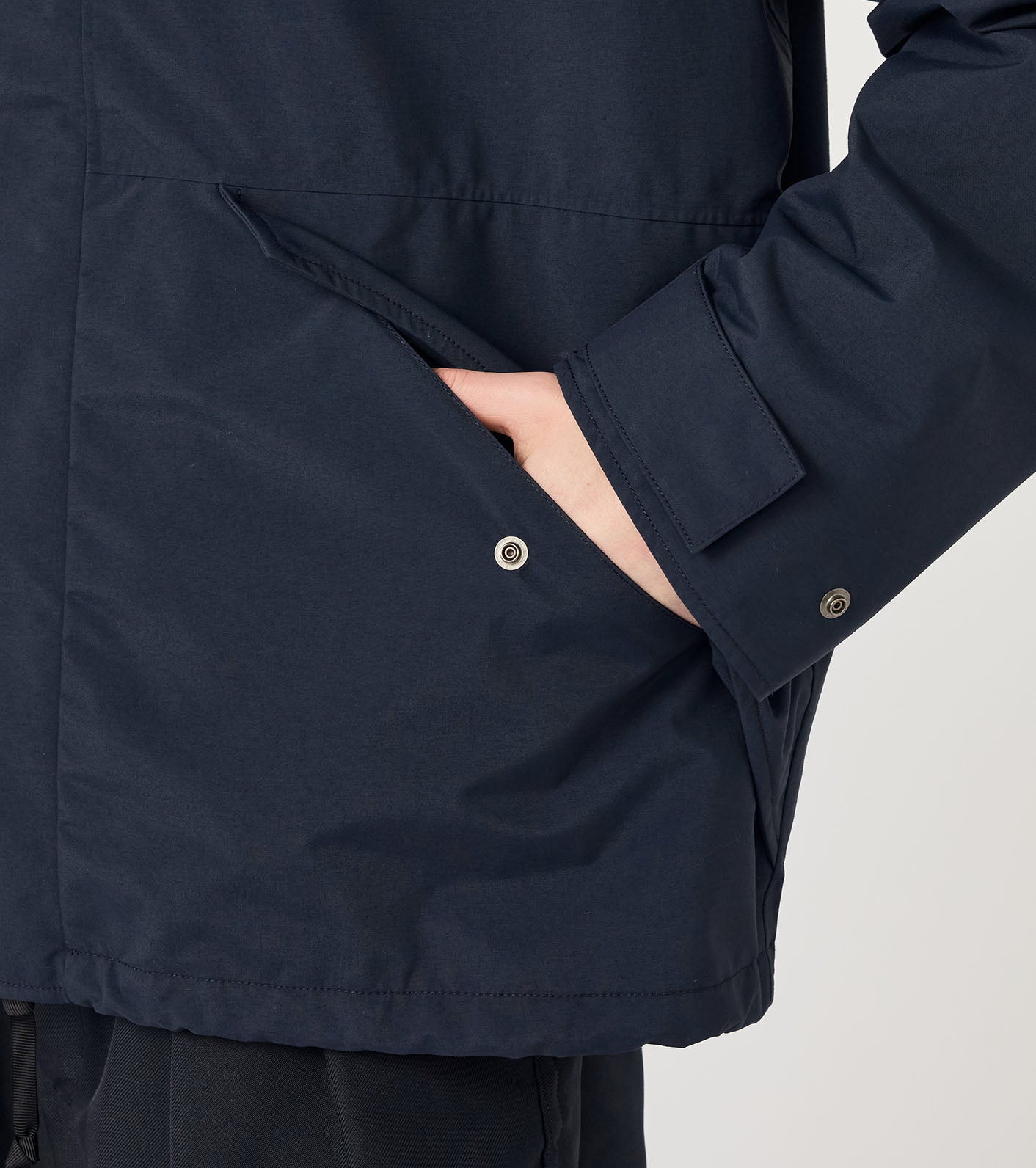 nanamica 2L NYLON GORE-TEX Cruiser Jacket / 2L 尼龍 GORE-TEX 防水巡航外套