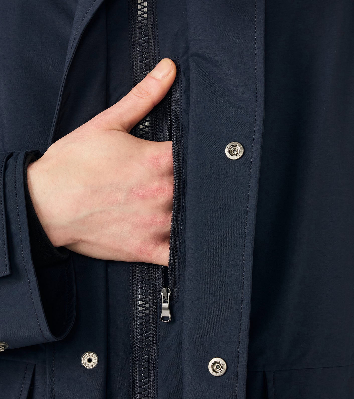 nanamica 2L NYLON GORE-TEX Cruiser Jacket / 2L 尼龍 GORE-TEX 防水巡航外套
