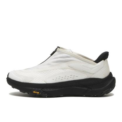 HOKA PROJECT TRANSPORT / FROST/BLACK