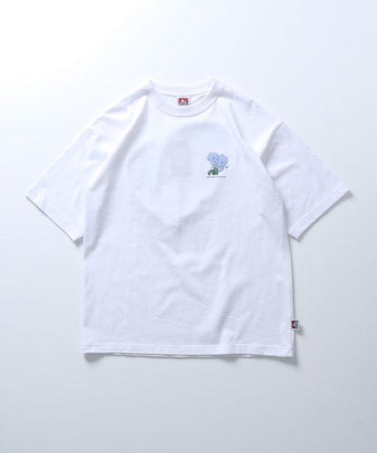BEN DAVIS MOKING 4WD TEE / SMOKING 4WD TEE｜立體發泡印花 短袖T恤