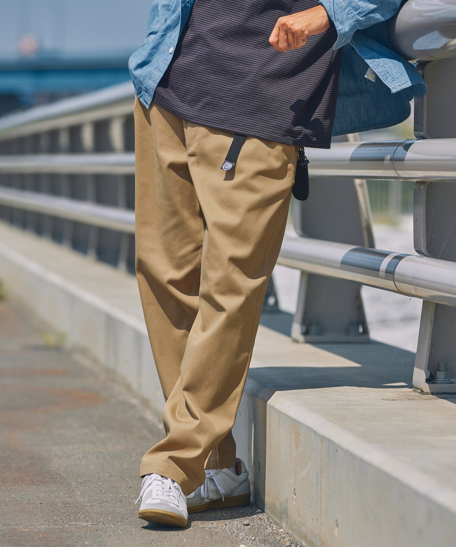 THE CRAFT CREW PRODUCTS / 彈性 錐形 長褲