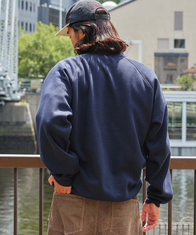 THE CRAFT CREW PRODUCTS / 內刷毛 插肩袖 圓領衫（LOGO刺繡．抽繩下擺）