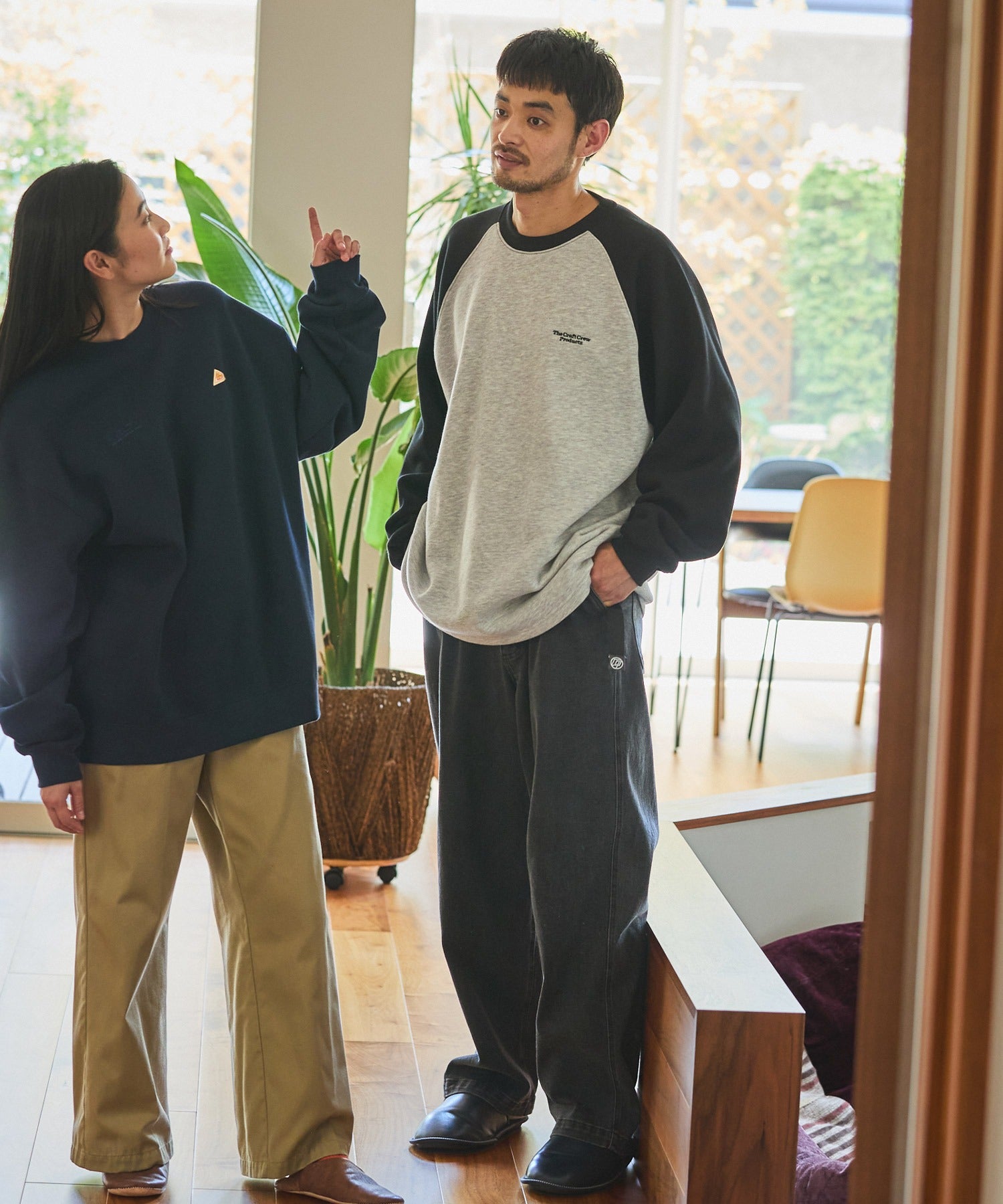 THE CRAFT CREW PRODUCTS / 針織 刺繡 抽繩 內刷毛 圓領衫