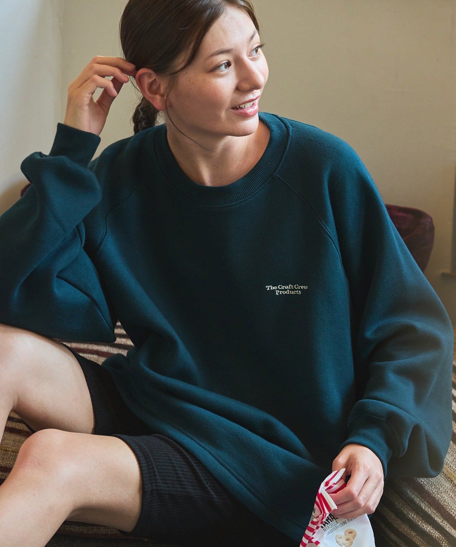 THE CRAFT CREW PRODUCTS / 針織 刺繡 抽繩 內刷毛 圓領衫