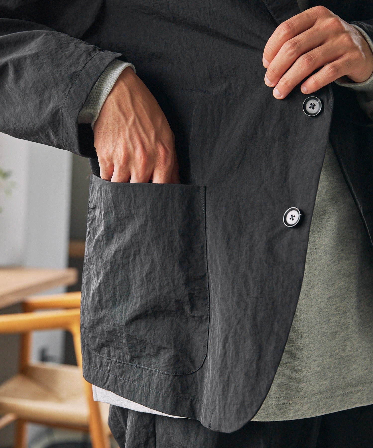 THE CRAFT CREW PRODUCTS / 多功能防潑防風 尼龍 西裝外套