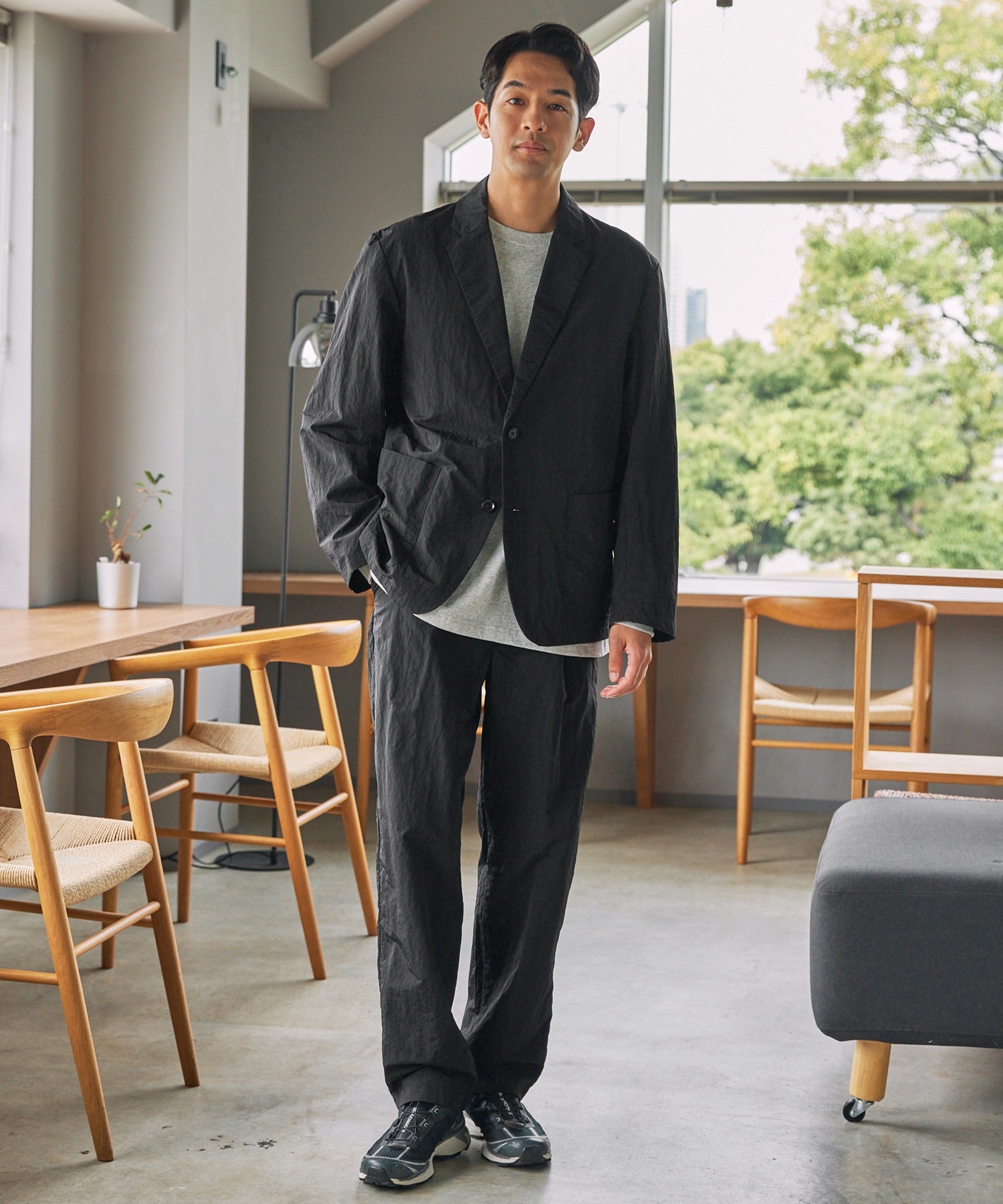 THE CRAFT CREW PRODUCTS / 多功能防潑防風 尼龍 西裝外套