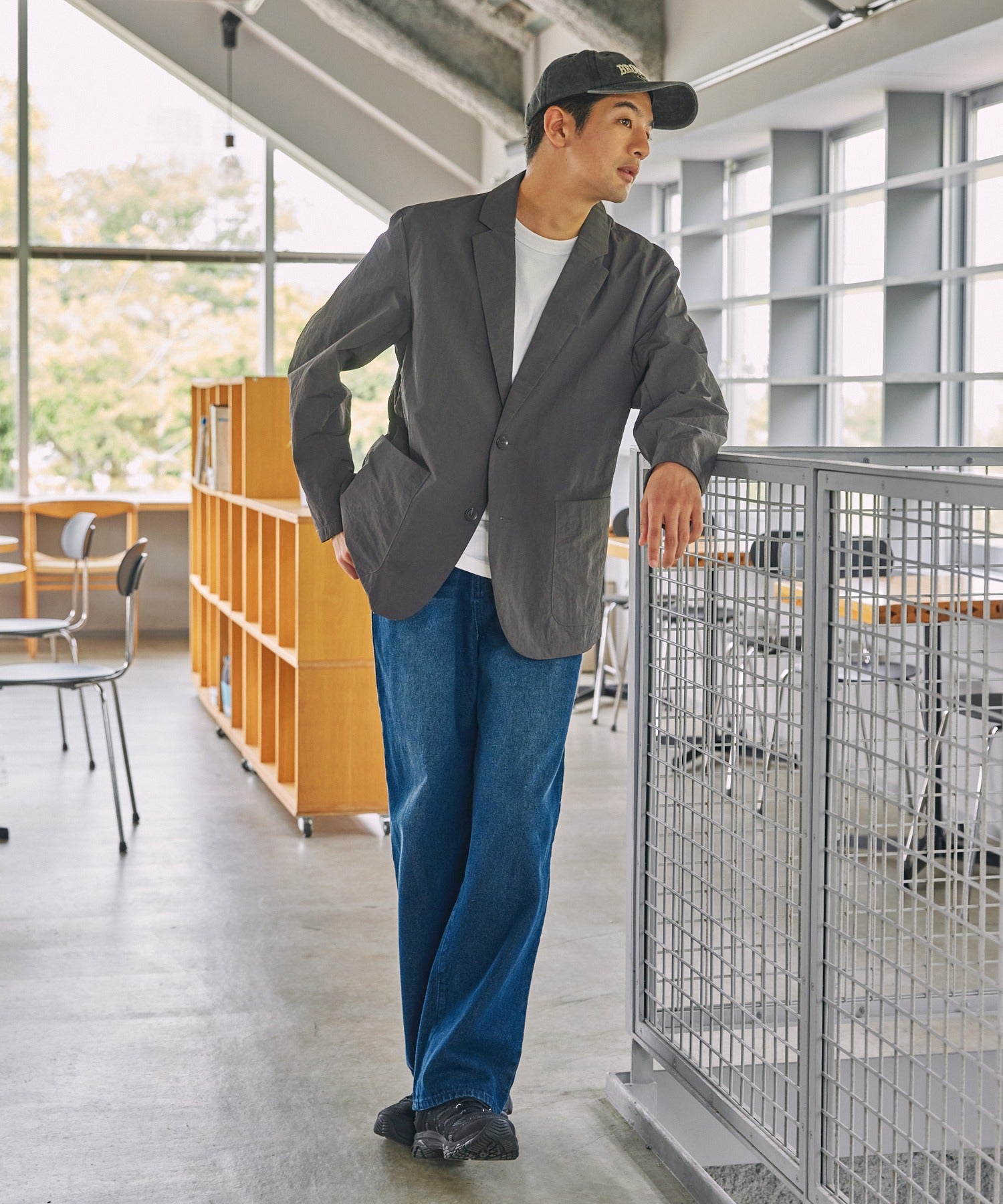 THE CRAFT CREW PRODUCTS / 多功能防潑防風 尼龍 西裝外套