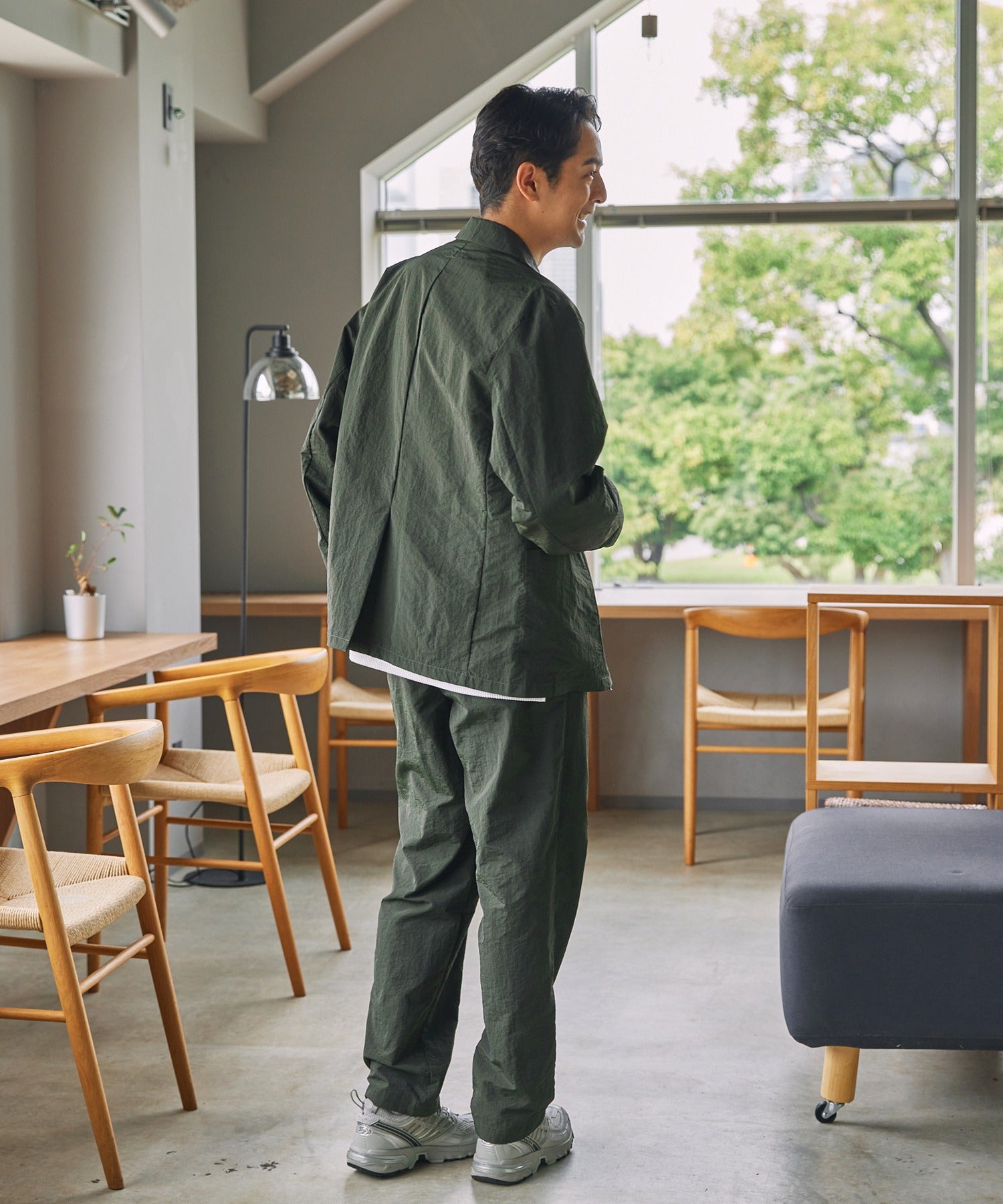 THE CRAFT CREW PRODUCTS / 多功能防潑防風 尼龍 西裝外套