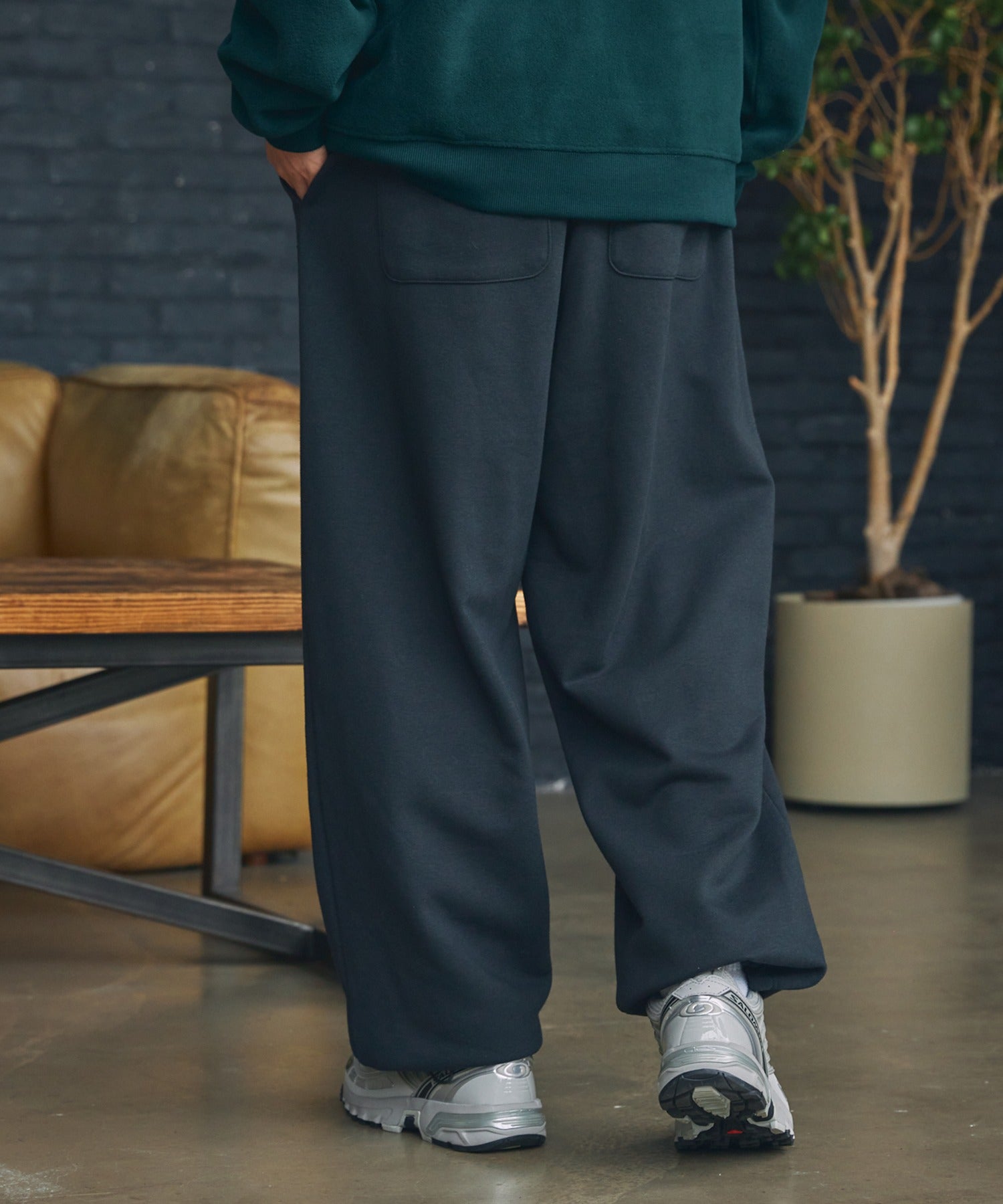 THE CRAFT CREW PRODUCTS / 厚磅抗菌束口抽繩衛褲