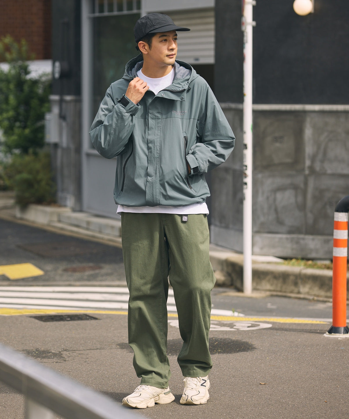 THE CRAFT CREW PRODUCTS / 防撥水 彈性抽繩 山系連帽外套
