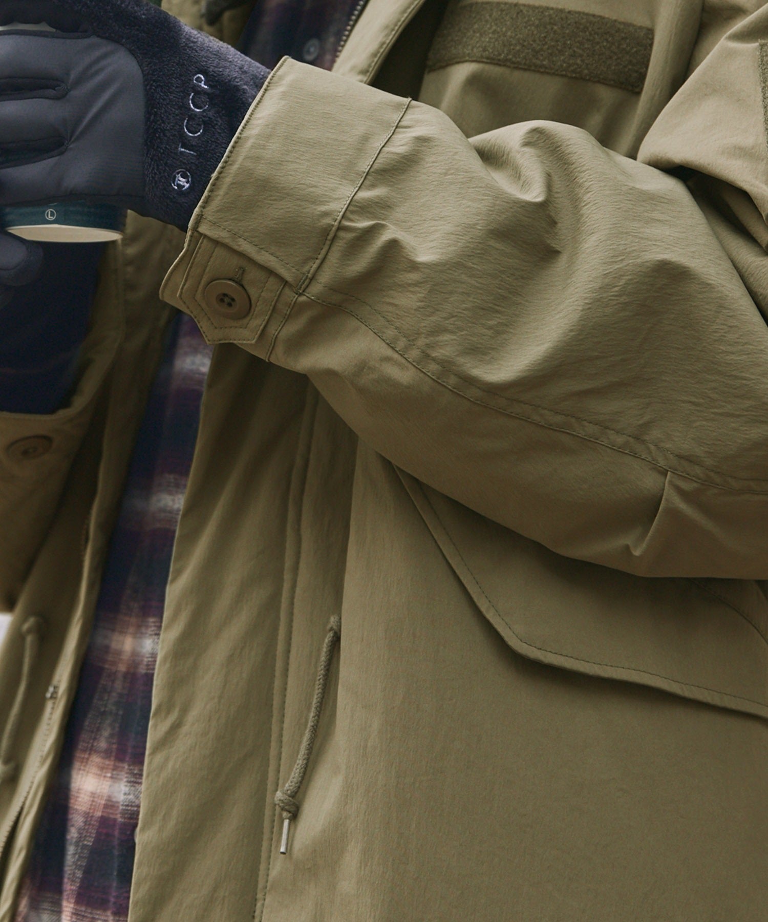 THE CRAFT CREW PRODUCTS / 防潑水尼龍 中綿 長版外套