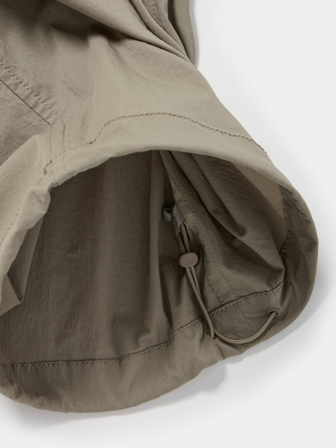 DAIWA PIER39 TECH EASY TROUSERS / 科技機能抽繩休閒長褲