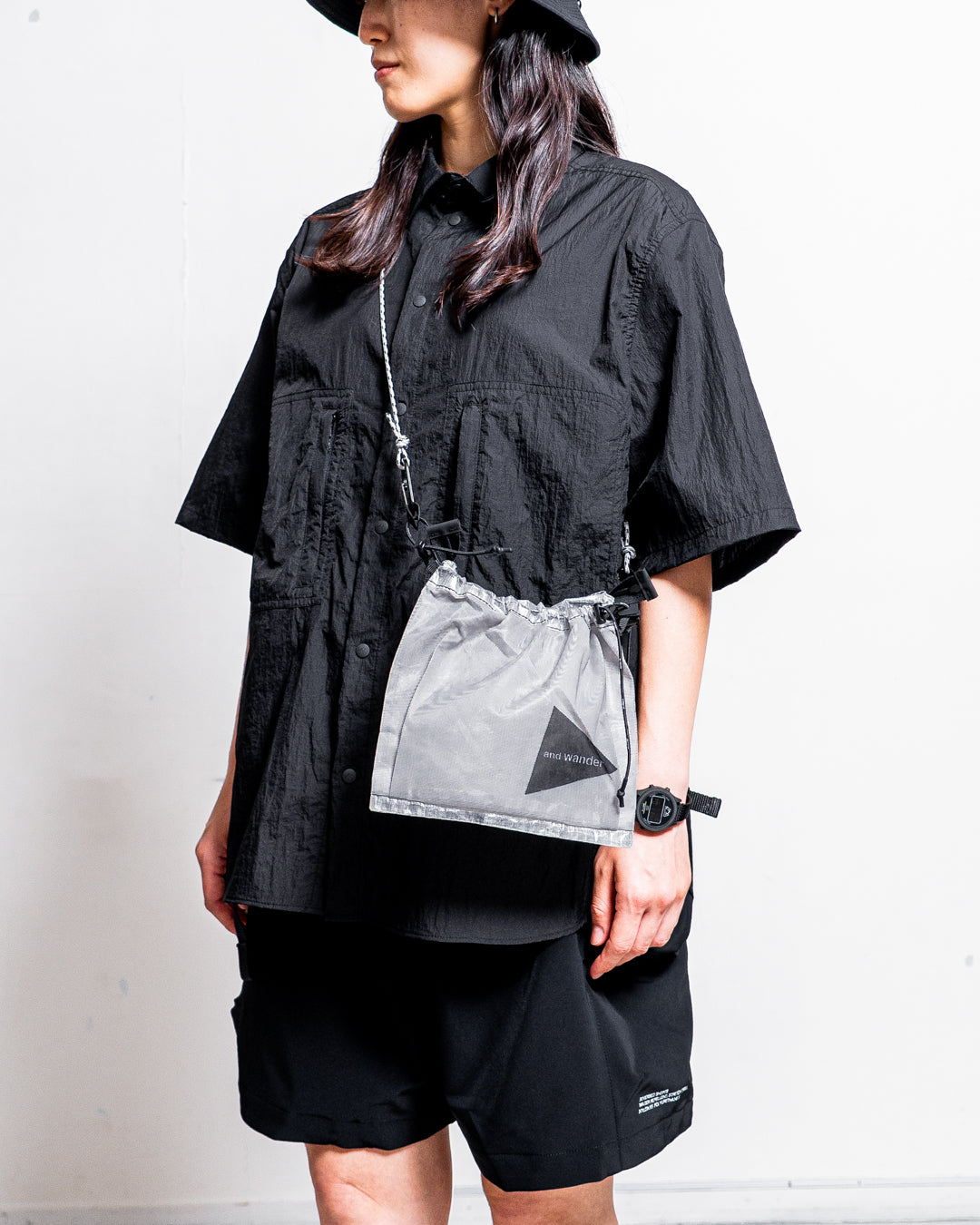 and wander UL sacoche with Dyneema / Dyneema® 複合纖維輕量防潑水隨身包